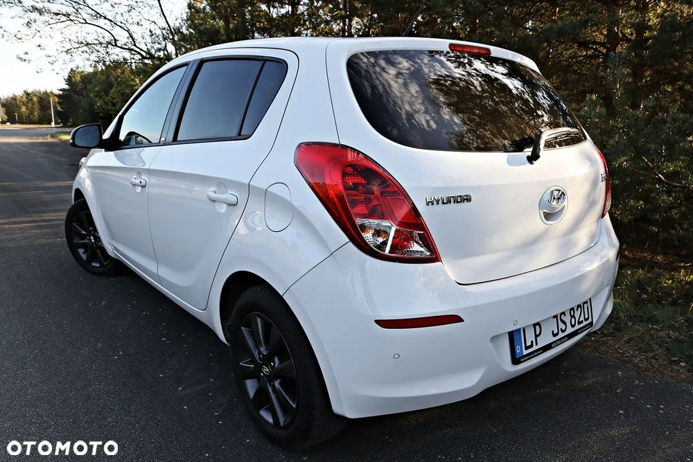 Hyundai i20 1.25 Comfort - 25