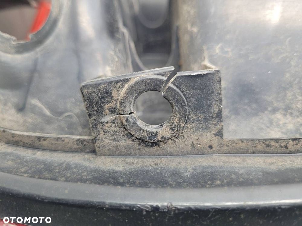LAMPA TYŁ TYLNA LEWA W BŁOTNIK DODGE CARAVAN VI VOYAGRER EU - 11