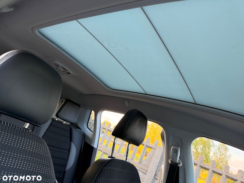 Peugeot 2008 1.6 e-HDi Allure S&S - 18