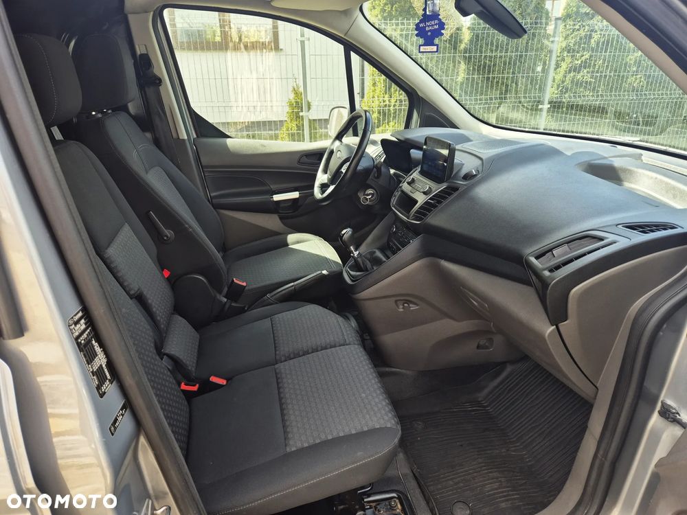 Ford Transit connect - 7