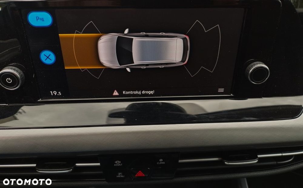 Volkswagen Golf Variant 2.0 TDI Life - 23