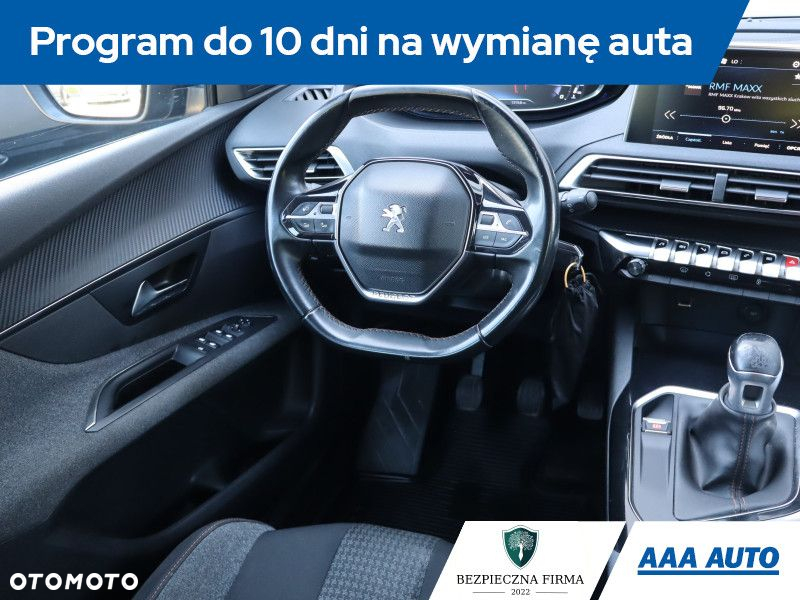 Peugeot 3008 - 8