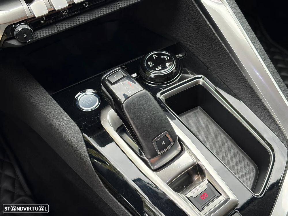 Peugeot 3008 HDi 160 Auto Allure - 40