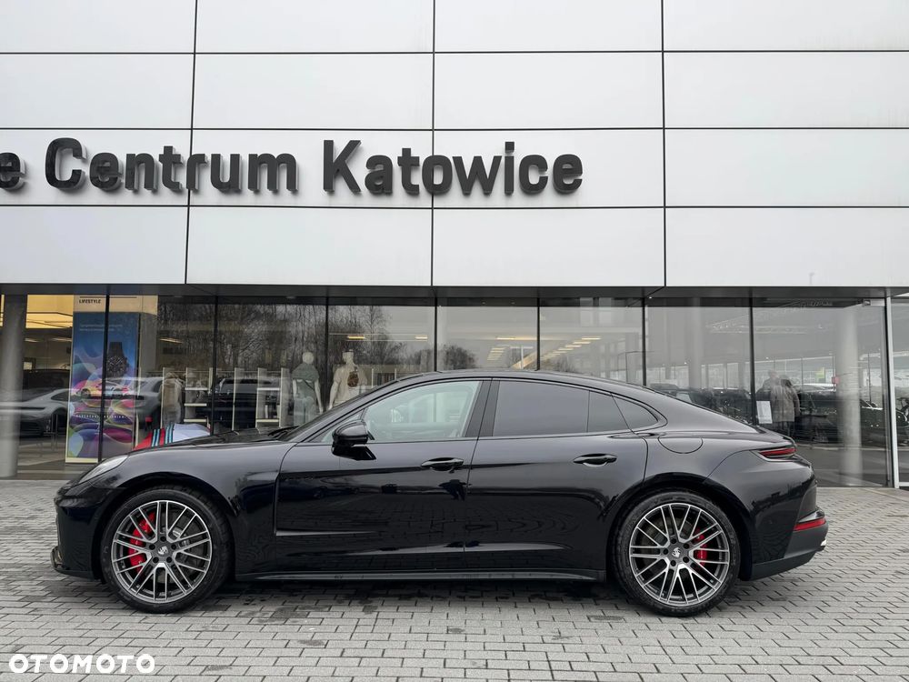 Porsche Panamera 4S E-Hybrid - 4