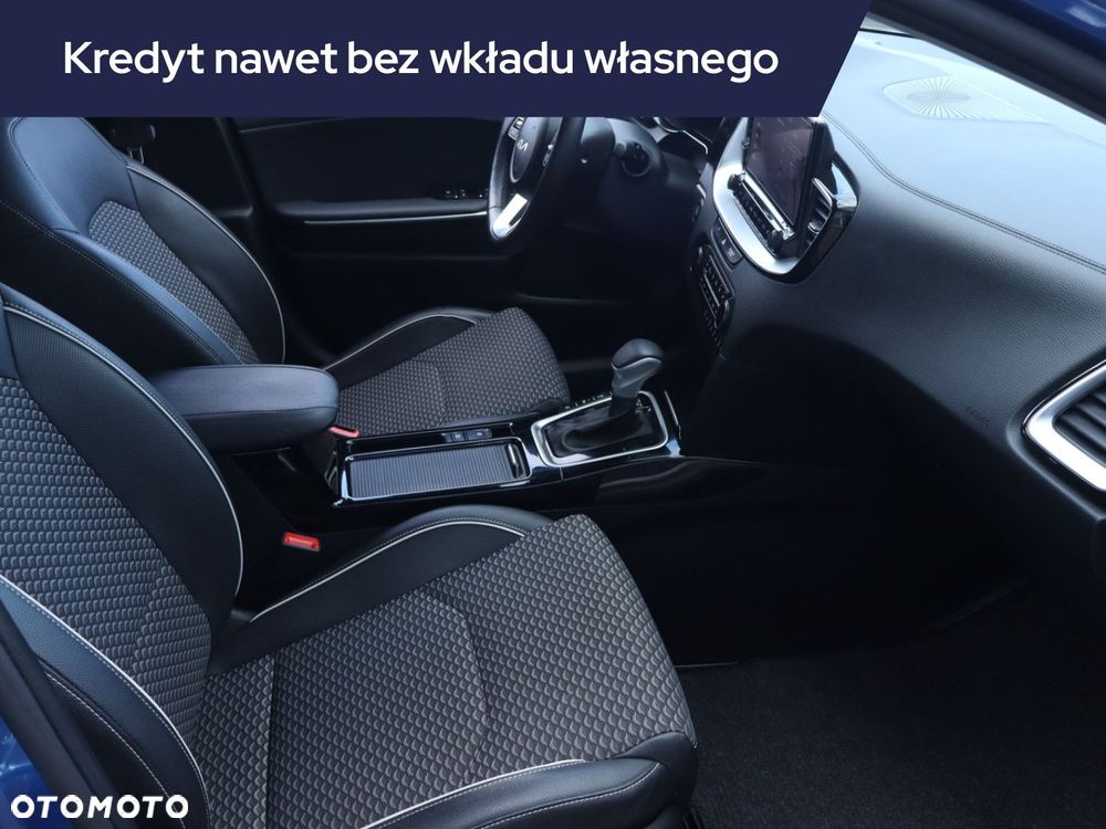 Kia XCeed - 11