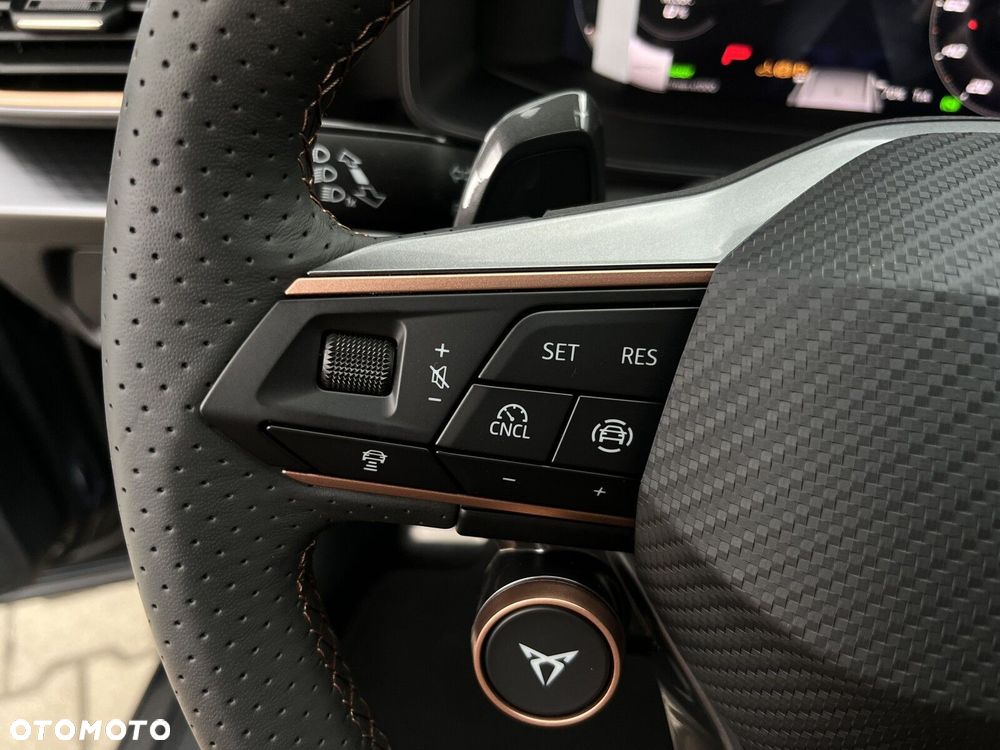 Cupra Formentor 1.5 eTSI mHEV DSG - 30