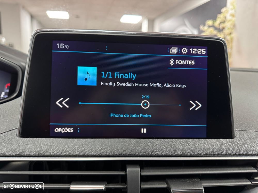 Peugeot 3008 1.2 PureTech Allure EAT6 - 37