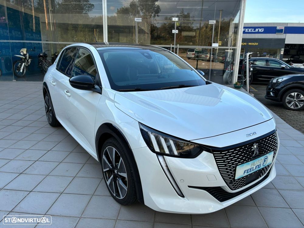Peugeot 208 - 3