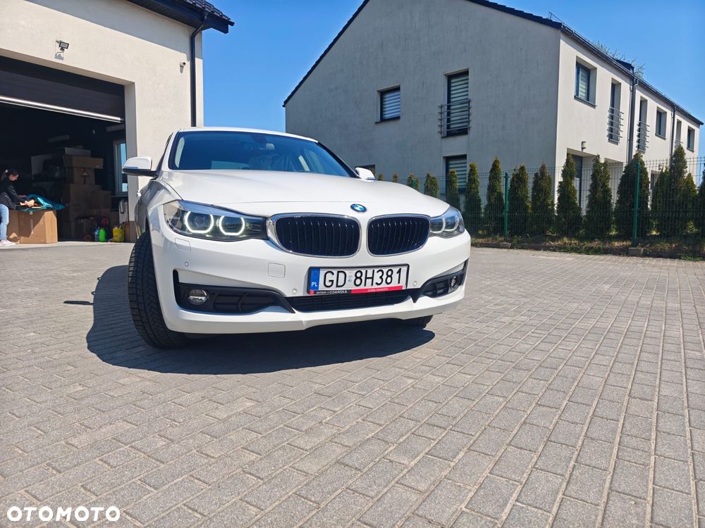 BMW Seria 3 320d - 1