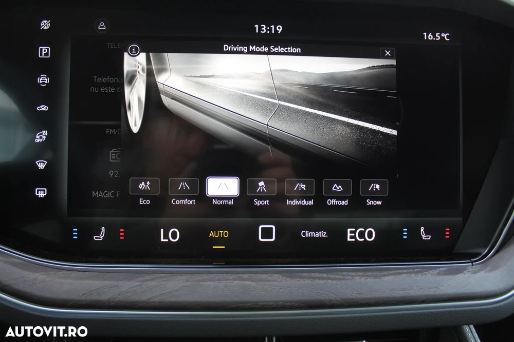 Volkswagen Touareg 3.0 V6 TDI SCR 4Motion Automatik Elegance - 25