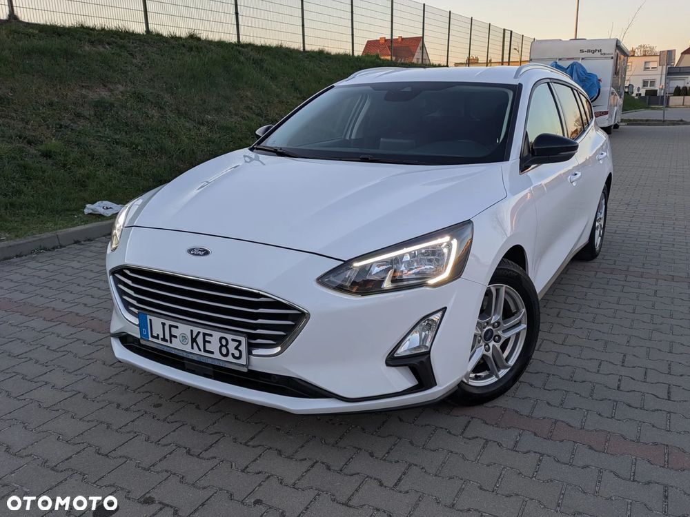 Ford Focus 1.5 EcoBlue Start-Stopp-System COOL&CONNECT - 2