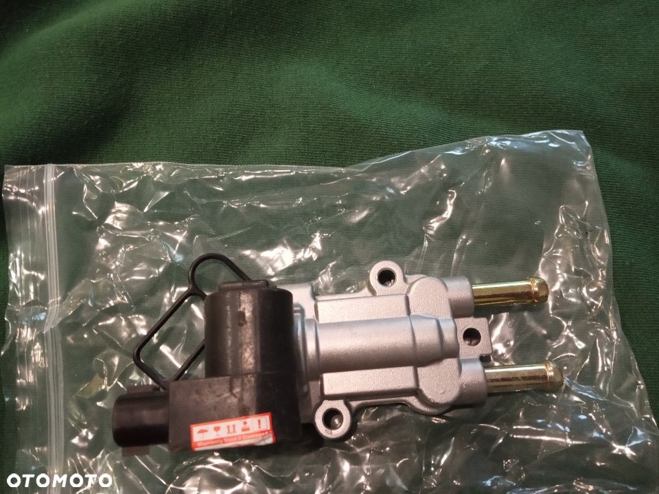 NOWY silniczek silnik krokowy TOYOTA RAV4 Corolla Matrix 1.8 2.0 2.4 celica Pontiac Vibe 22270-0D040 22270-22061 88969010 88969043 1903-309284 13451026002 22270-22060 222700D040 2227022061 2227022060 - 2