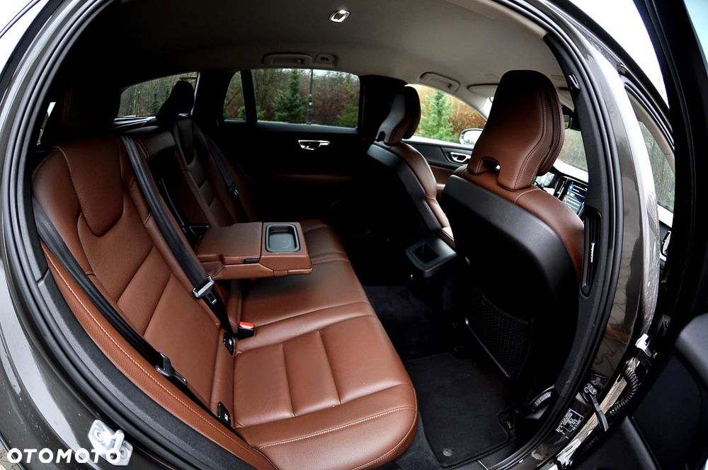 Volvo V60 D4 Inscription - 27