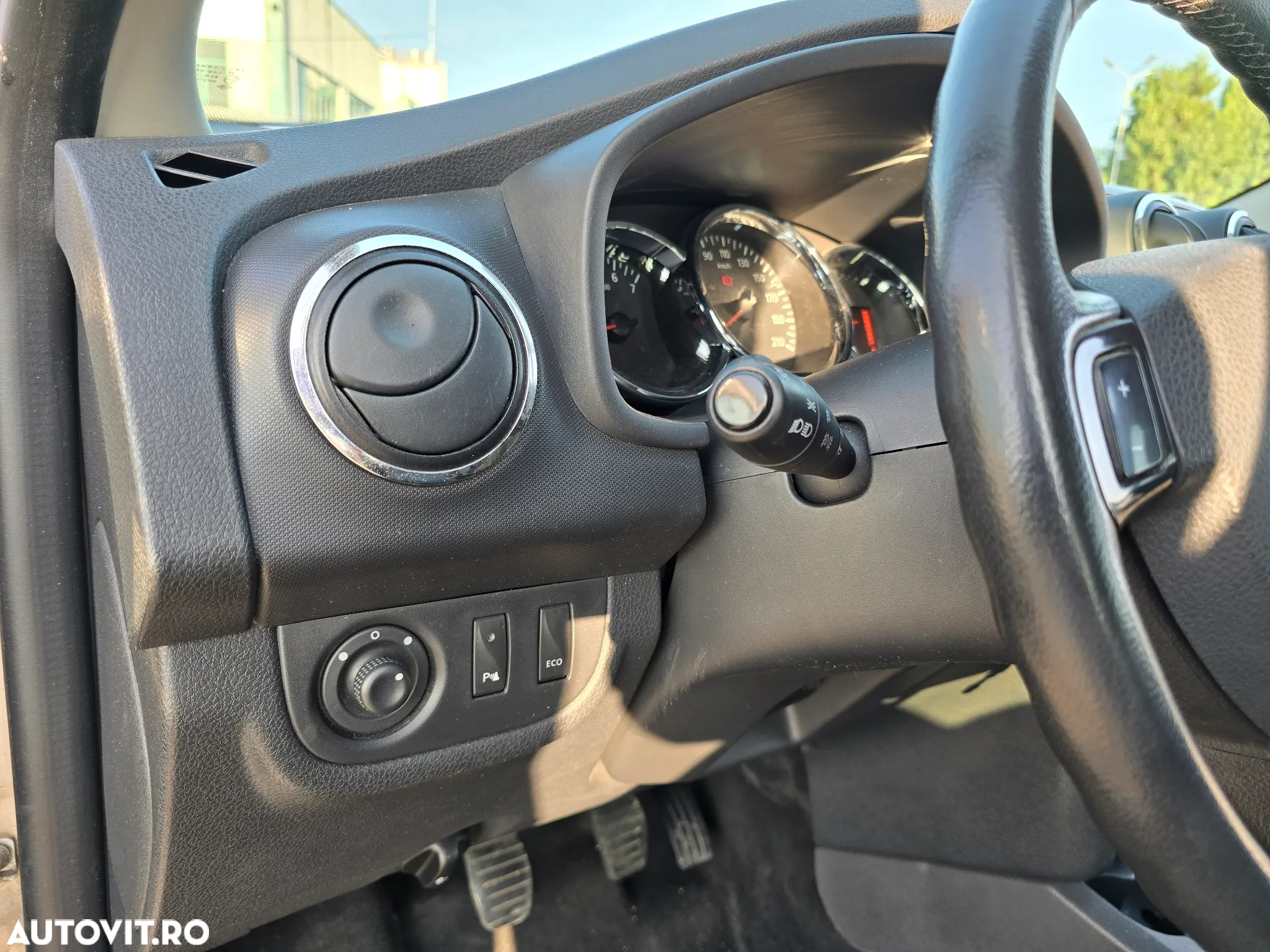 Dacia Logan MCV dCi 90 S&S Prestige - 8