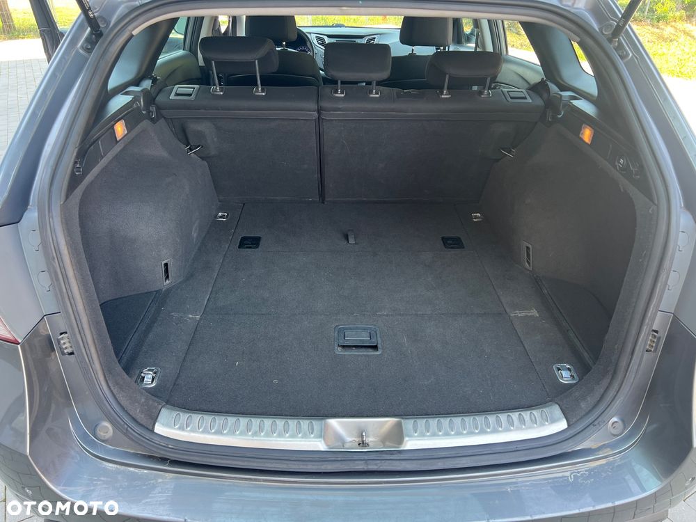 Hyundai i40 1.7 CRDi Comfort - 24