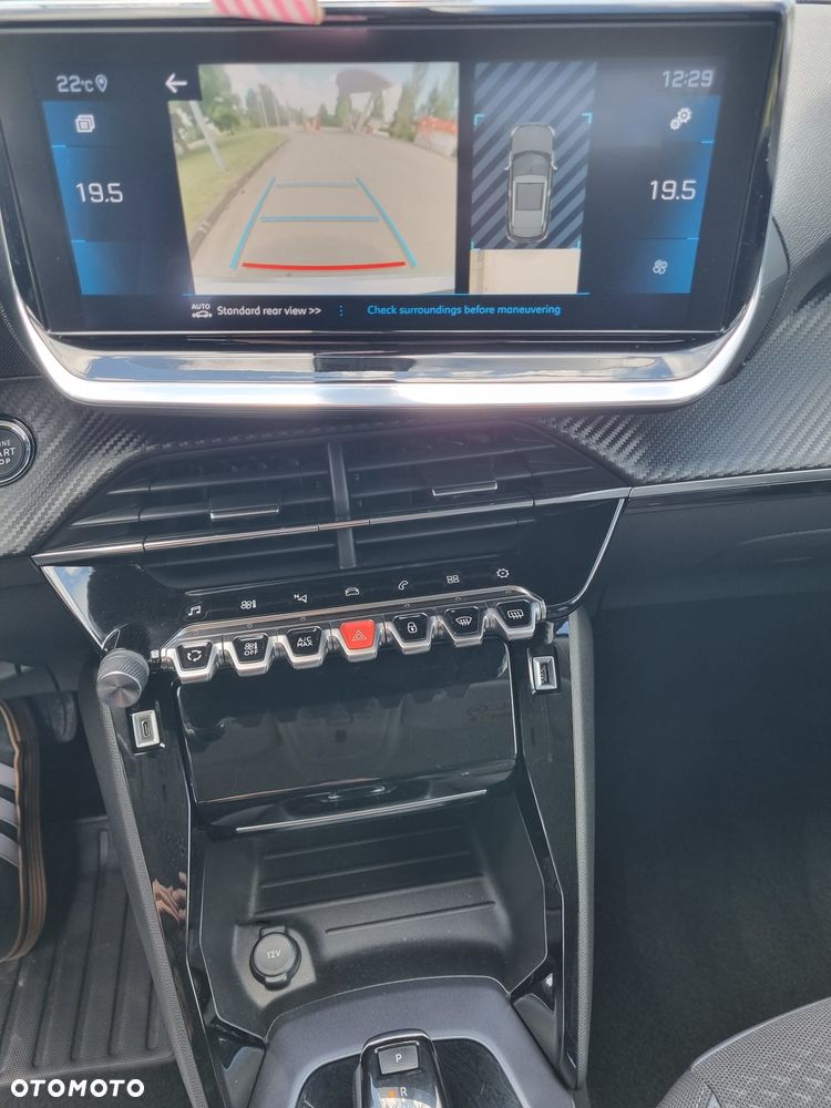 Peugeot 2008 BlueHDi 130 EAT8 Allure Pack - 14
