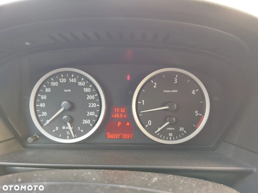 BMW Seria 5 - 11