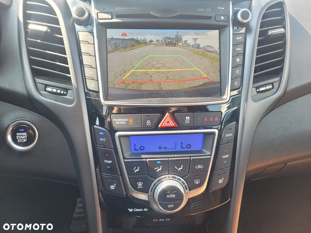 Hyundai i30 1.6 CRDi Style - 17