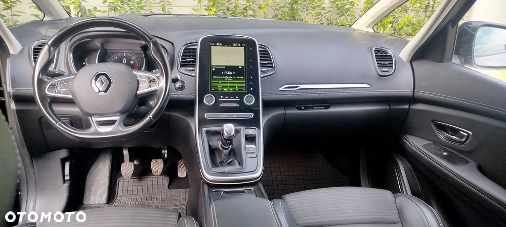 Renault Scenic 1.6 dCi Intens - 8