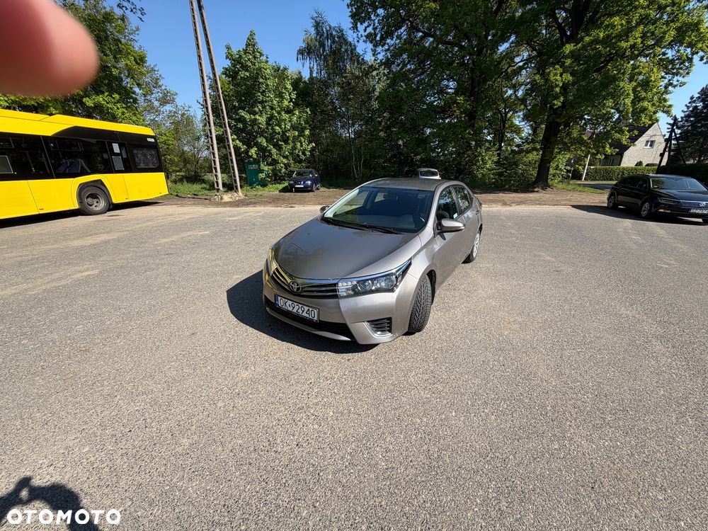 Toyota Corolla 1.4 D-4D Premium EU6 - 4