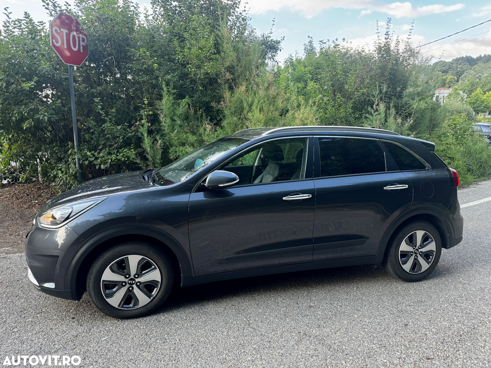 Kia Niro 1.6 GDI HEV 2WD OPF Aut. Spirit - 22