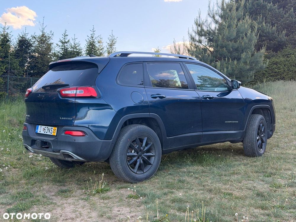 Jeep Cherokee - 7