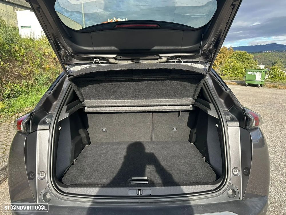 Peugeot 2008 1.2 PureTech GT Line - 6