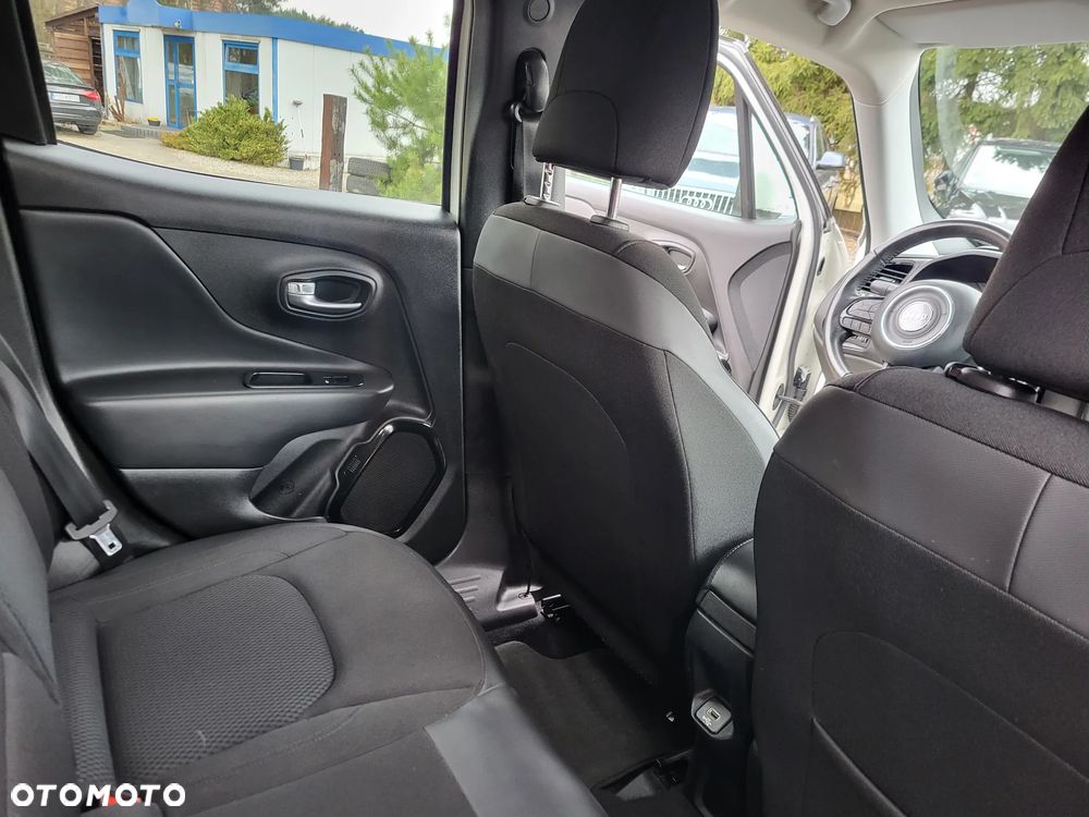 Jeep Renegade 1.6 MultiJet DSG Business Line - 12