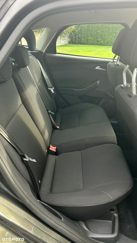 Ford Focus 1.6 Trend - 11