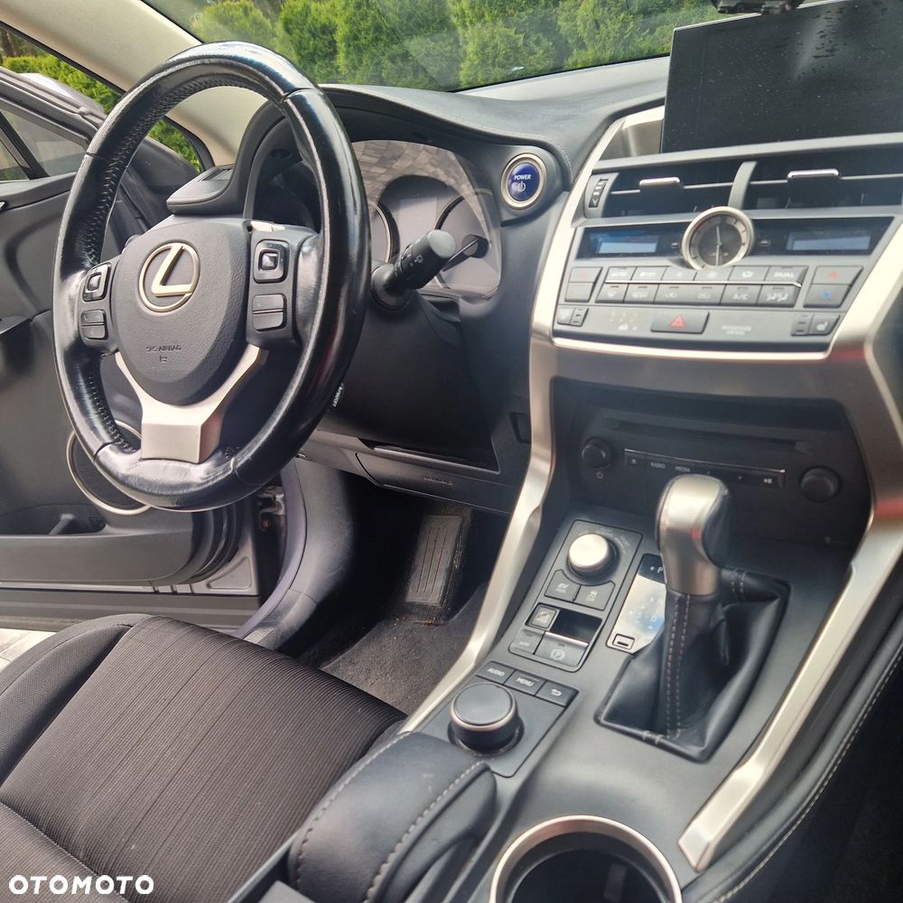 Lexus NX - 9