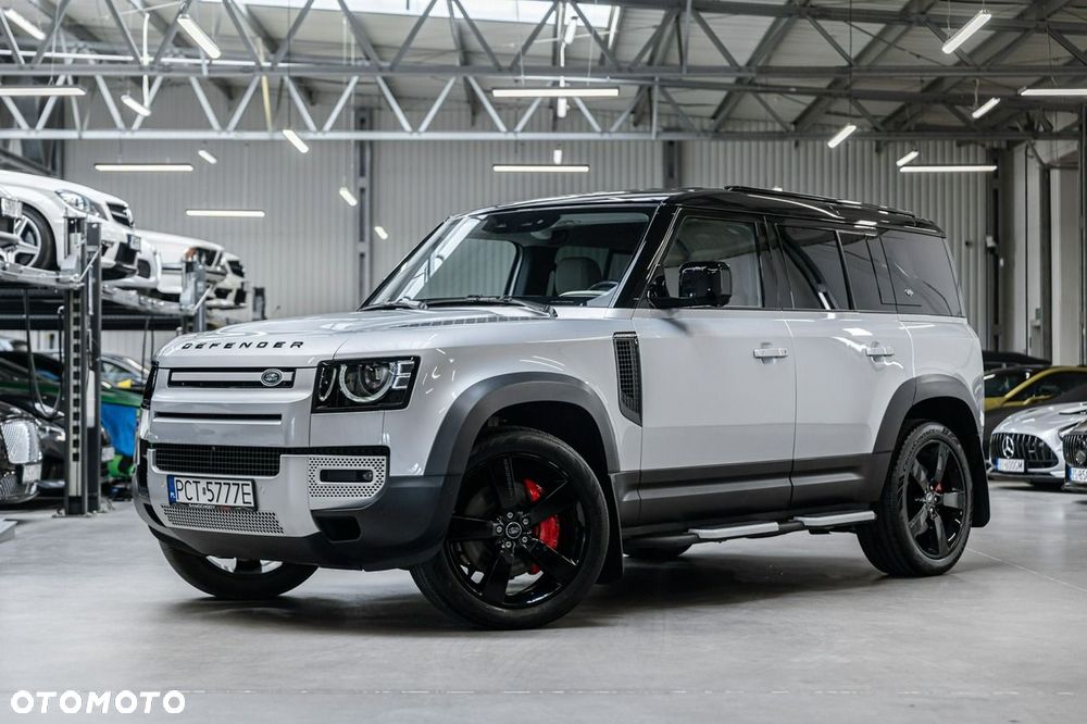 Land Rover Defender - 2