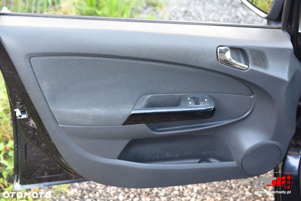 Opel Corsa - 13