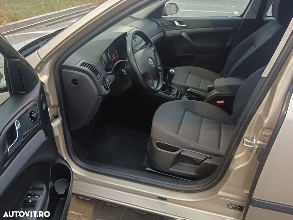 Skoda Octavia - 16