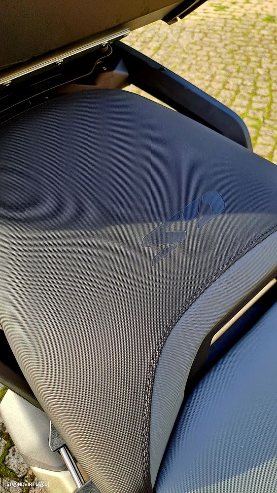 BMW R 1300 GS Adventure Triple Black - 16