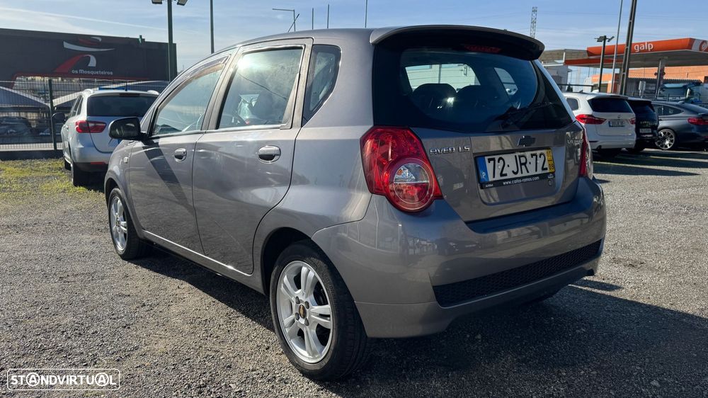 Chevrolet Aveo 1.2 LS - 8