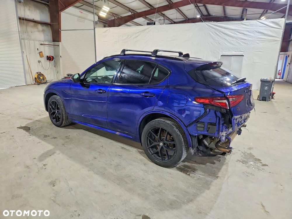 Alfa Romeo Stelvio 2.0 Turbo TI Q4 - 4
