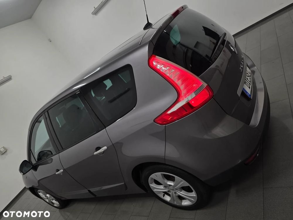 Renault Scenic dCi 130 FAP Bose Edition - 35