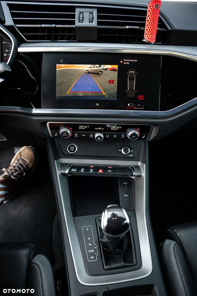 Audi Q3 35 TDI S tronic - 9