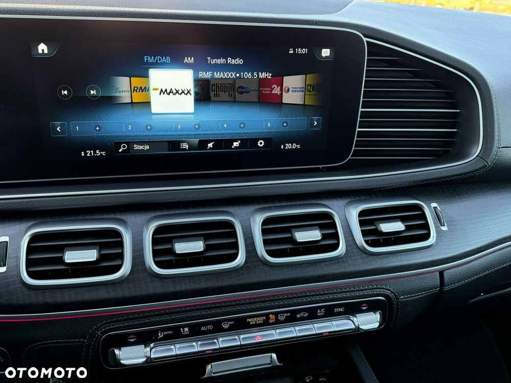 Mercedes-Benz GLS - 25