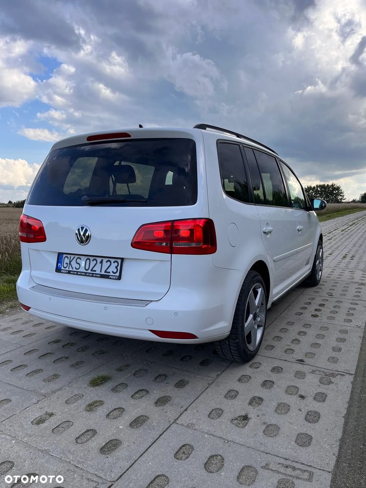 Volkswagen Touran 1.6 TDI DPF Trendline DSG - 6