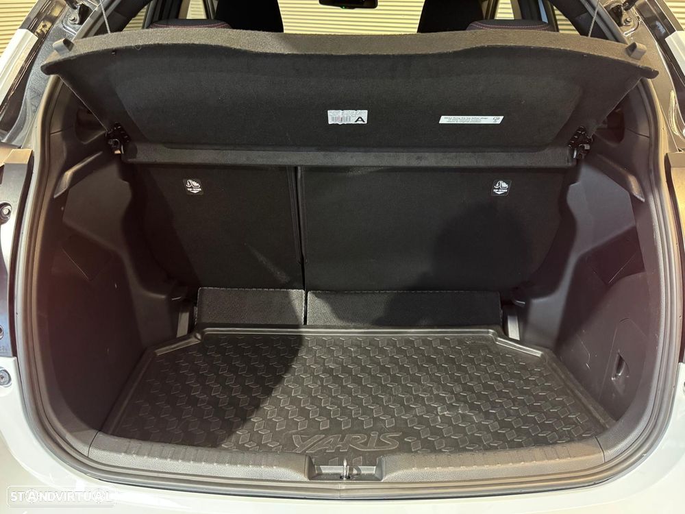 Toyota Yaris 1.5 HDF GR Sport - 21