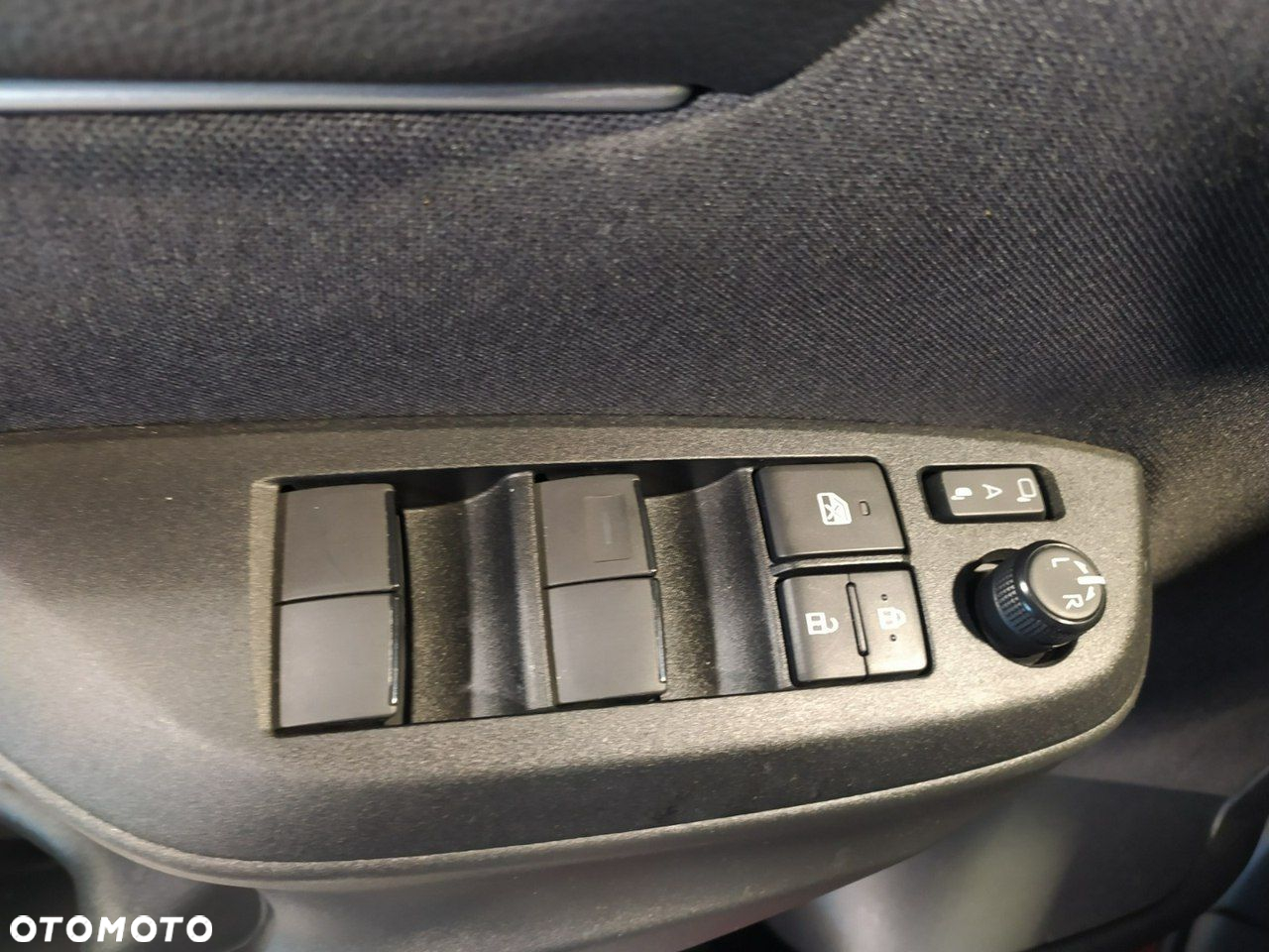 Toyota Yaris 1.5 Style CVT - 8