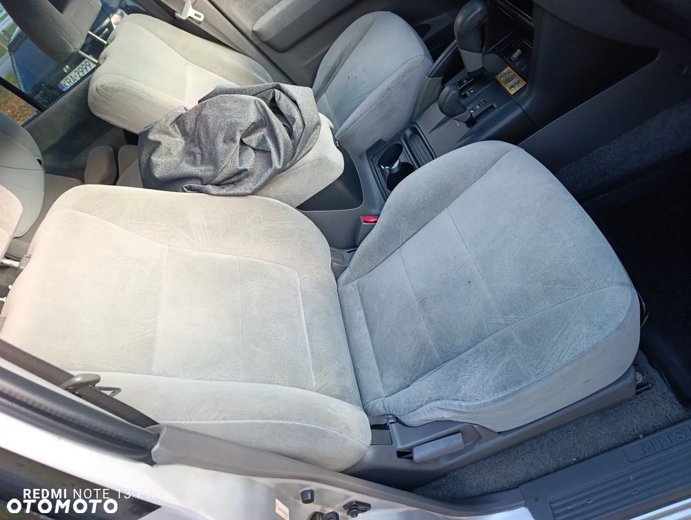 Mitsubishi Pajero - 28