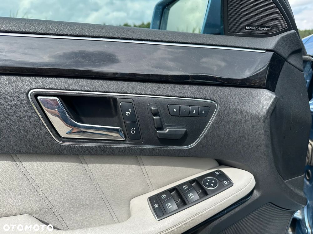 Mercedes-Benz Klasa E 350 4-Matic Avantgarde - 16