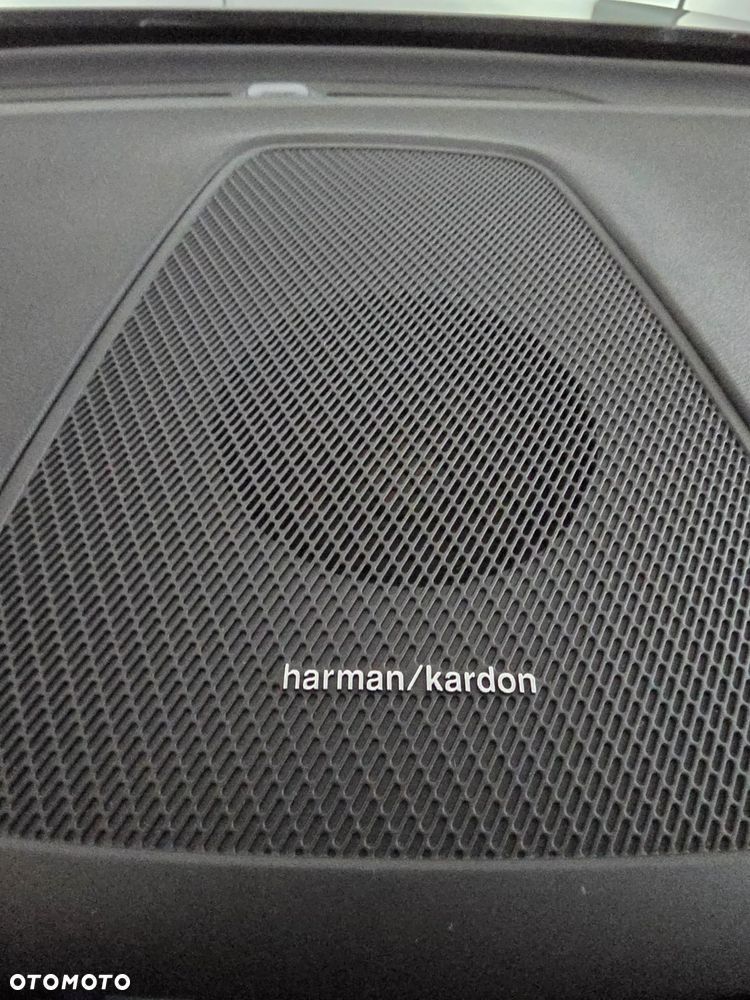 Volvo XC 60 T8 Plug-In Hybrid AWD Plus Bright - 10