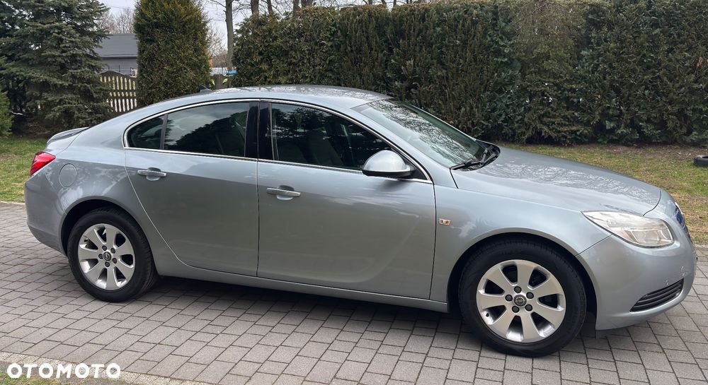 Opel Insignia - 16