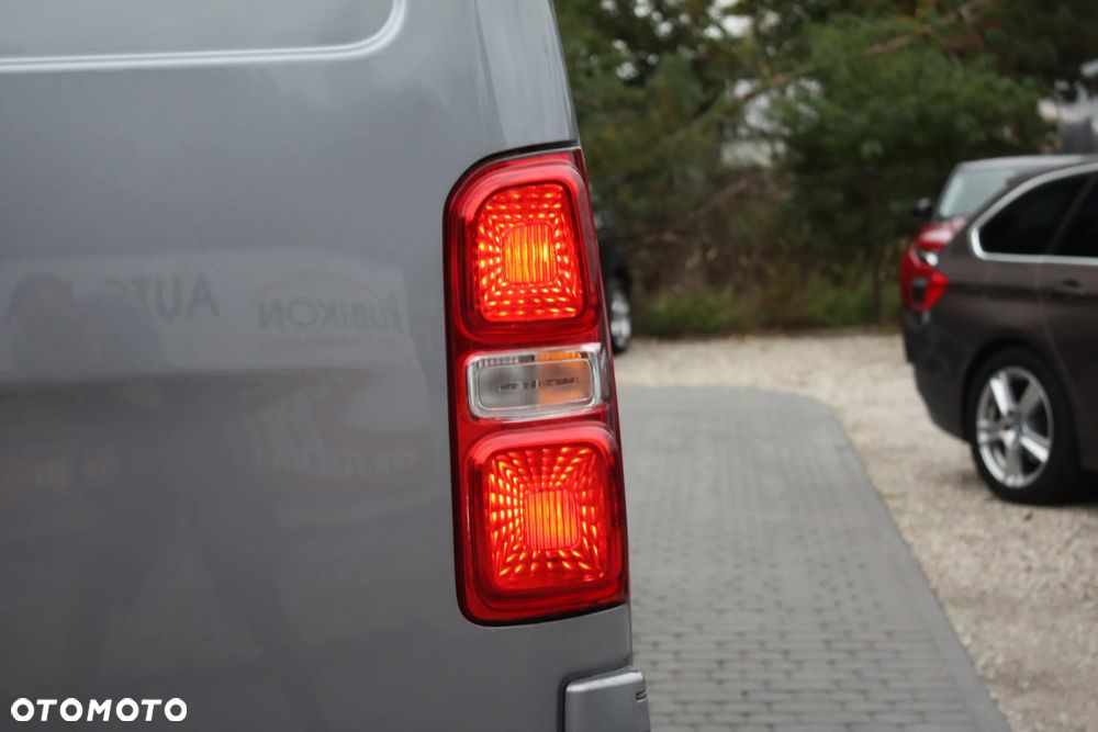 Opel Vivaro Lang - 19
