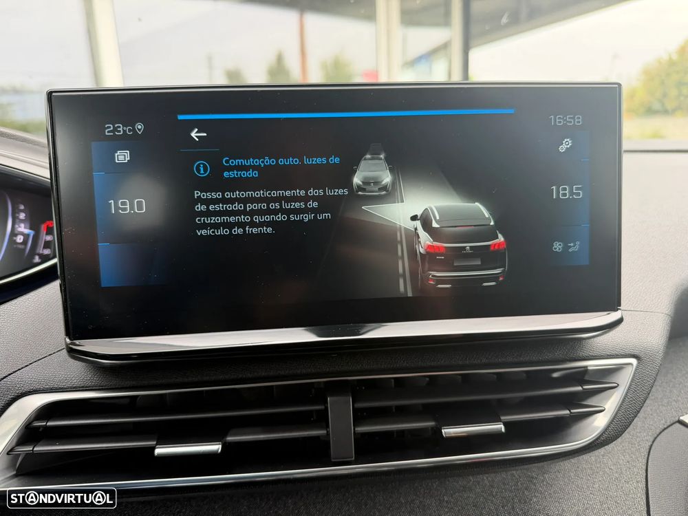 Peugeot 3008 1.5 BlueHDi Allure Pack EAT8 - 14