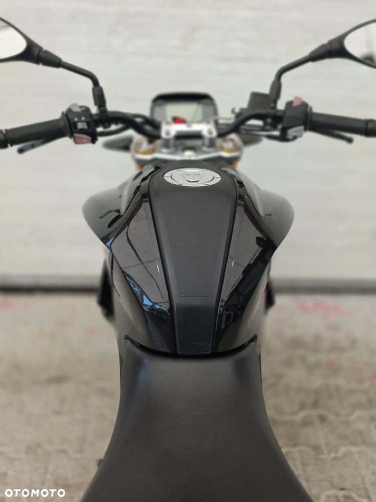 BMW G - 29