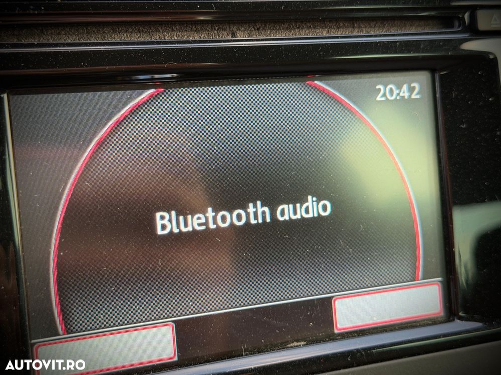 Volkswagen Jetta 1.6 TDI Blue Motion Technology Comfortline - 35